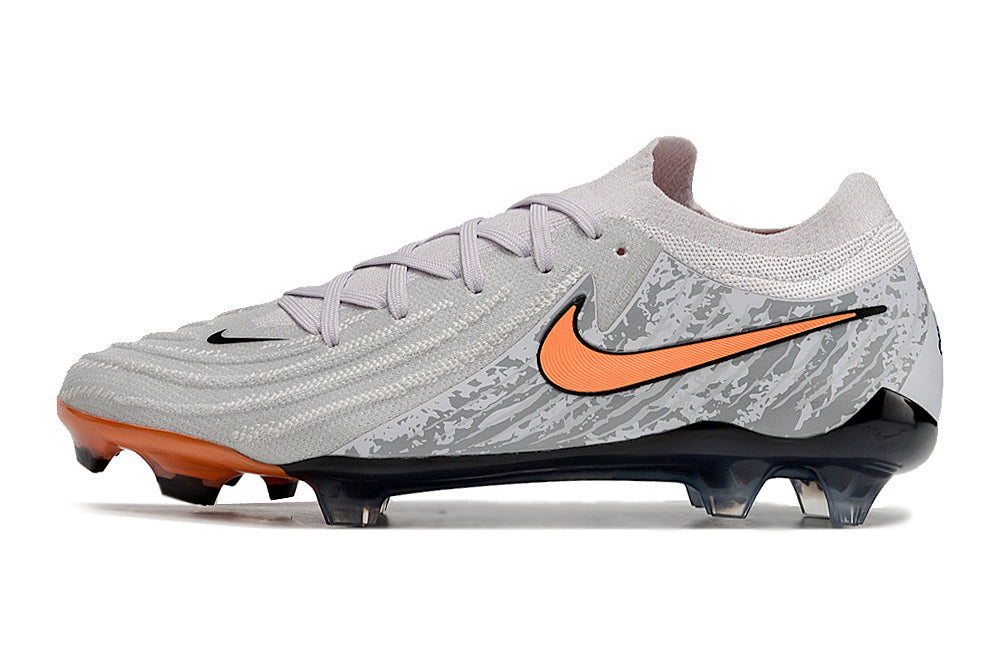 Nike Phantom Luna