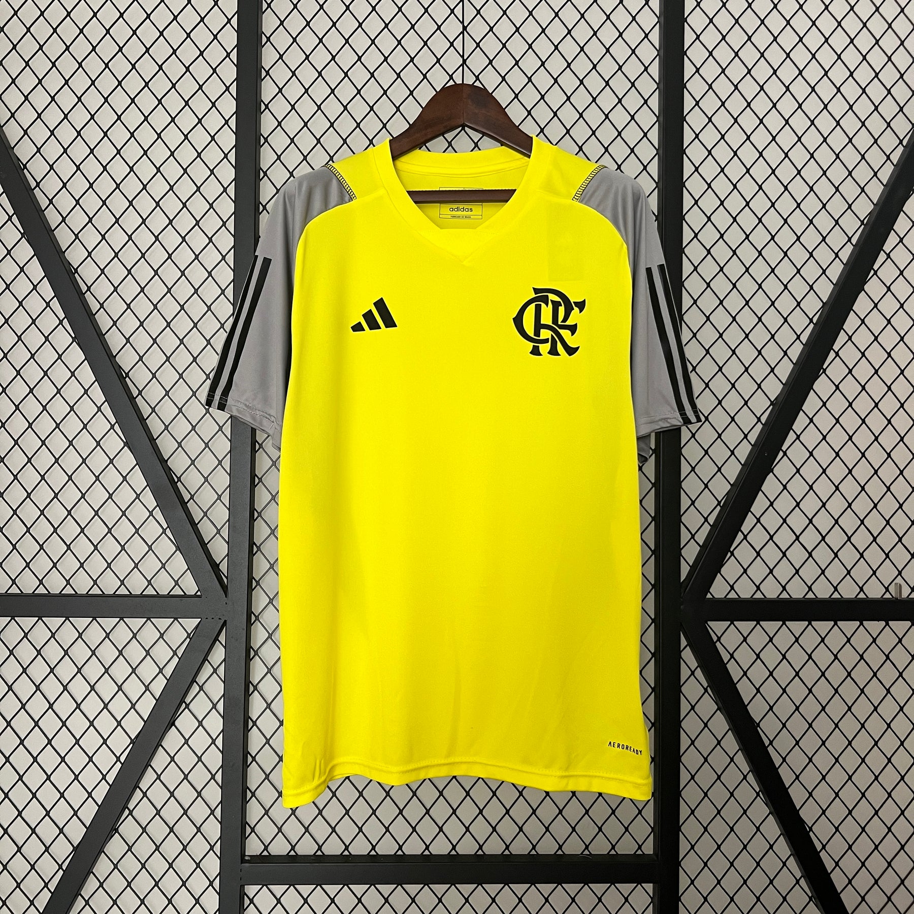 Camisa do Flamengo Pré Jogo 24/25 - Amarela com CInza