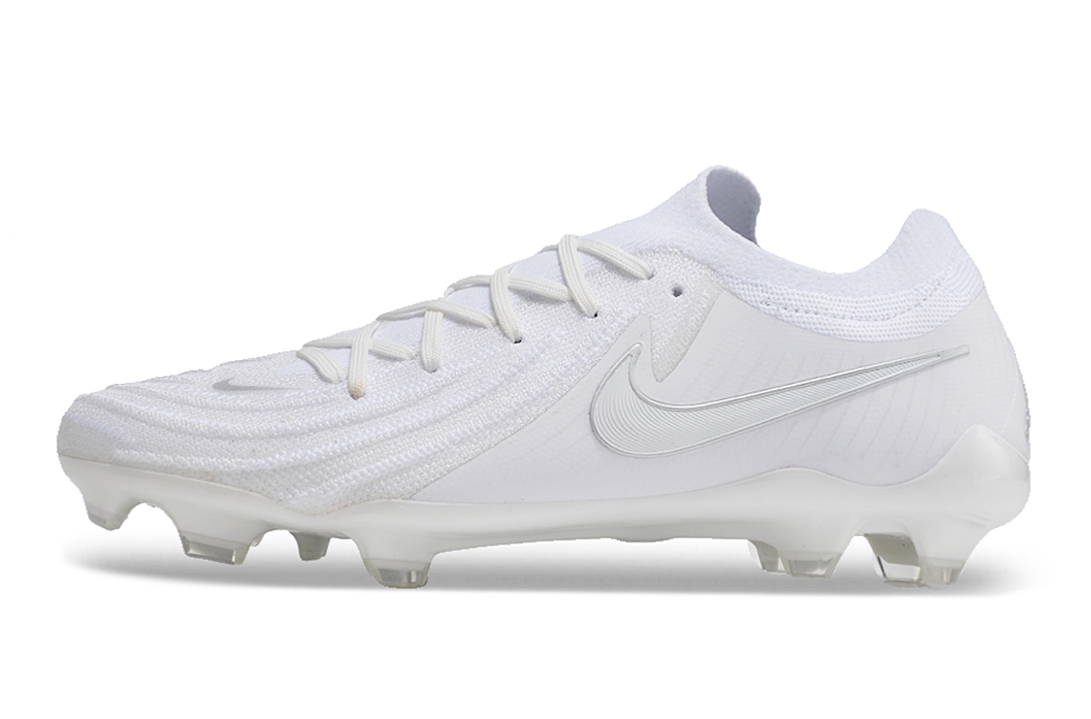 Nike Phantom Luna