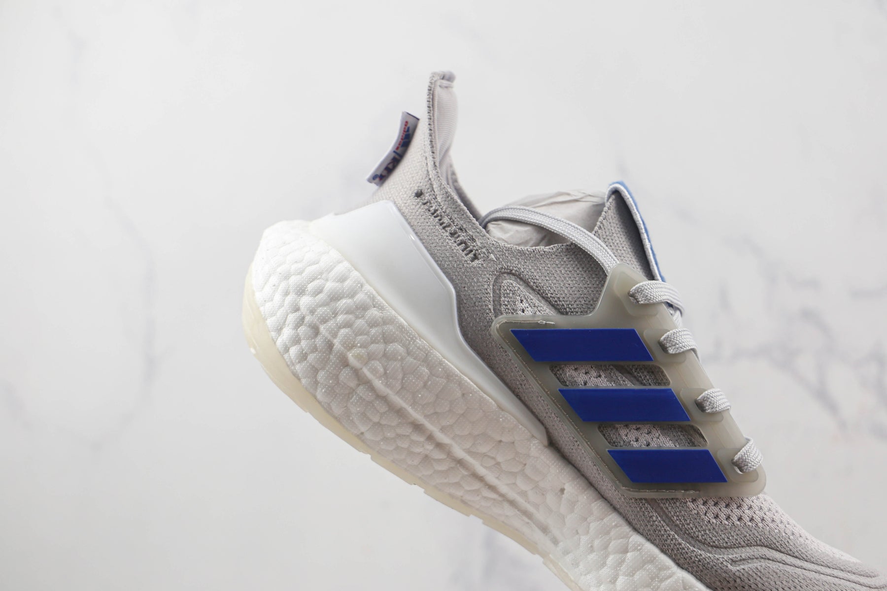 Tênis Adidas Ultra Boost 21 Kansas