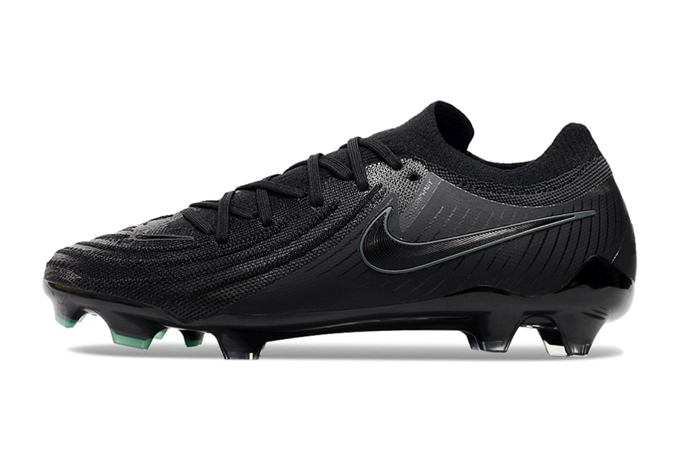 Nike Phantom Luna
