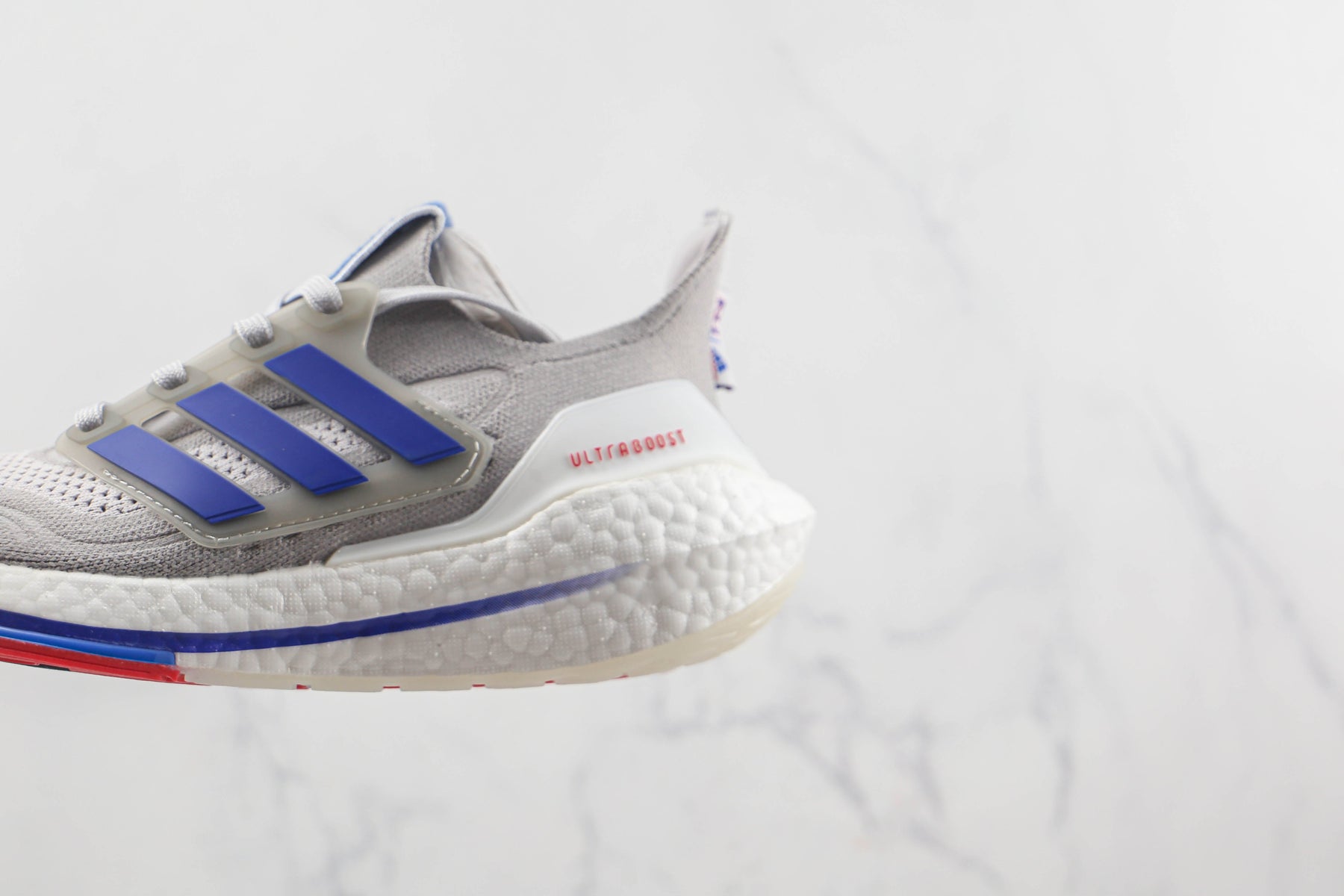 Tênis Adidas Ultra Boost 21 Kansas
