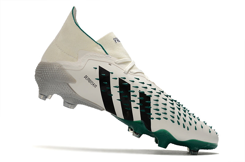 Adidas Predator Freak.1
