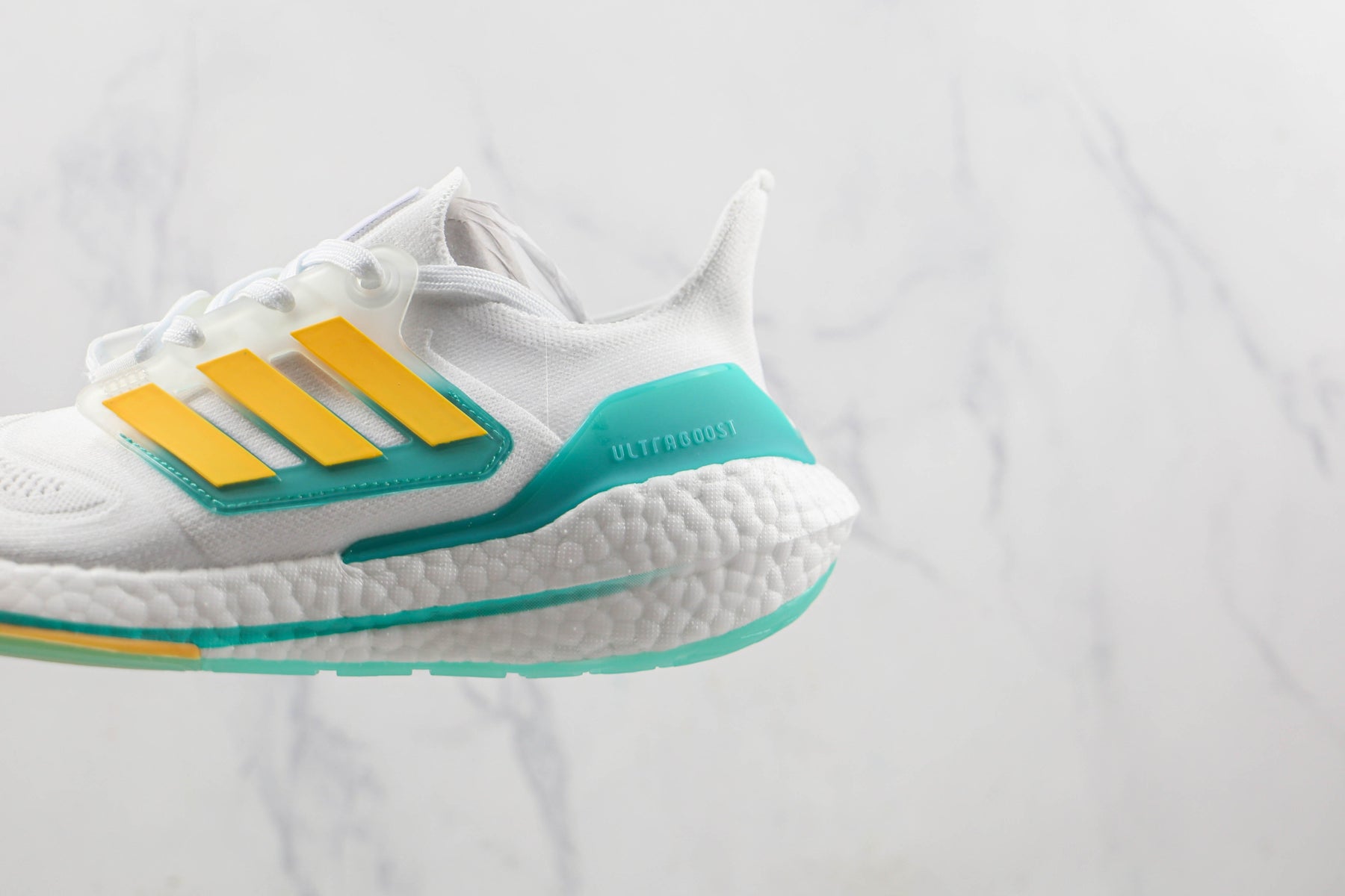 Tênis Adidas Ultra Boost 22 White Mint Rush