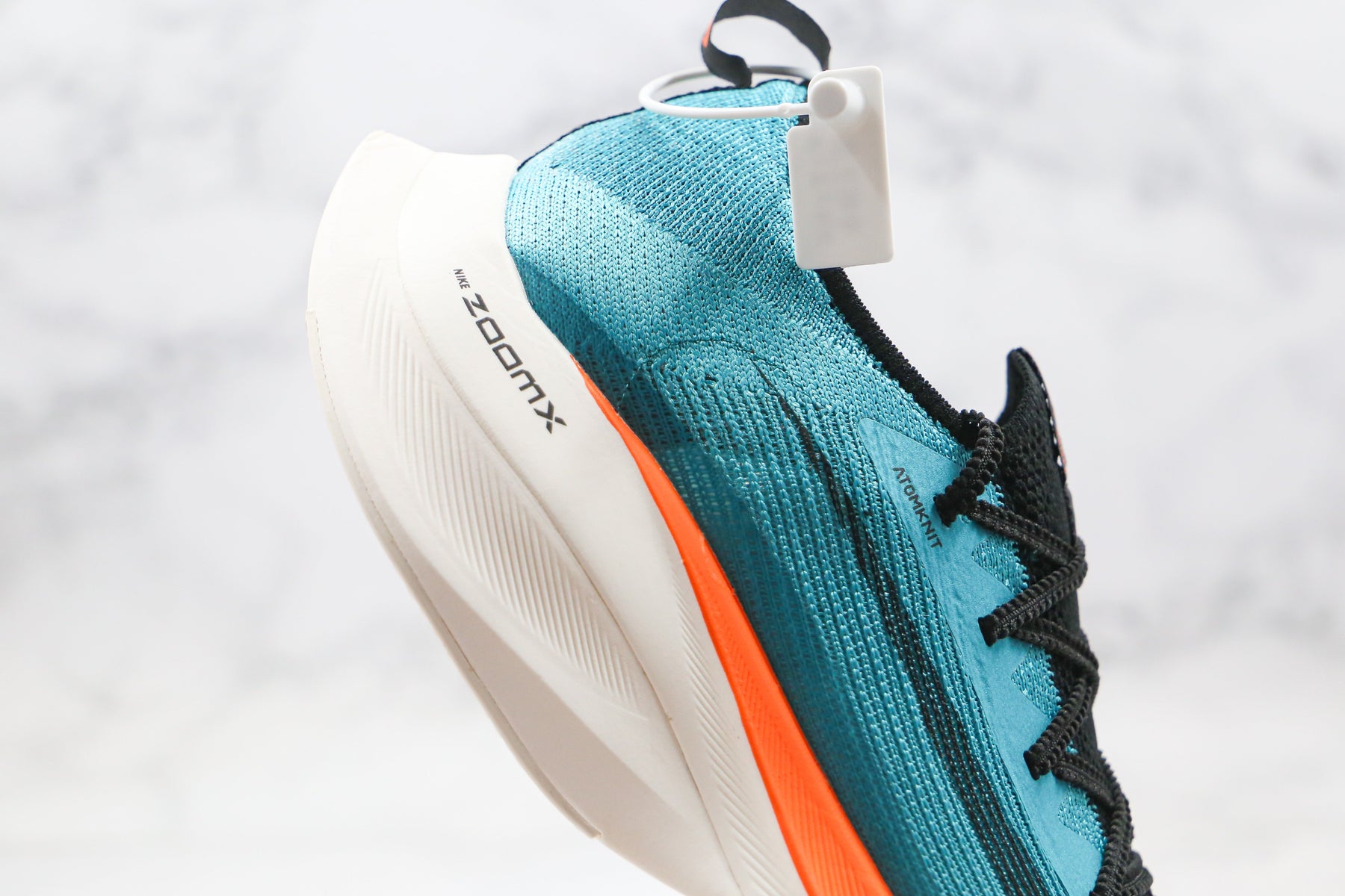 Tênis Nike Air Zoom Alphafly Next% 2 White Orange Blue Black