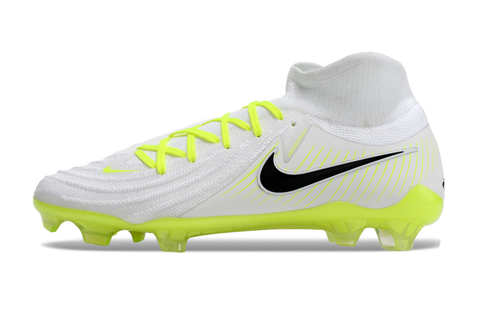 Nike Phantom Luna