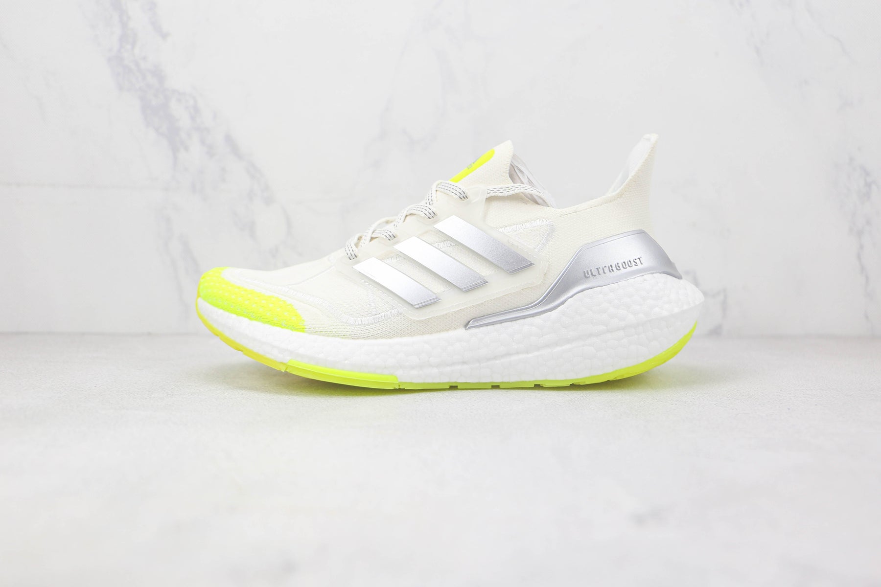 Tênis Adidas Ultra Boost 22 White Silver Metallic x Ivy Park