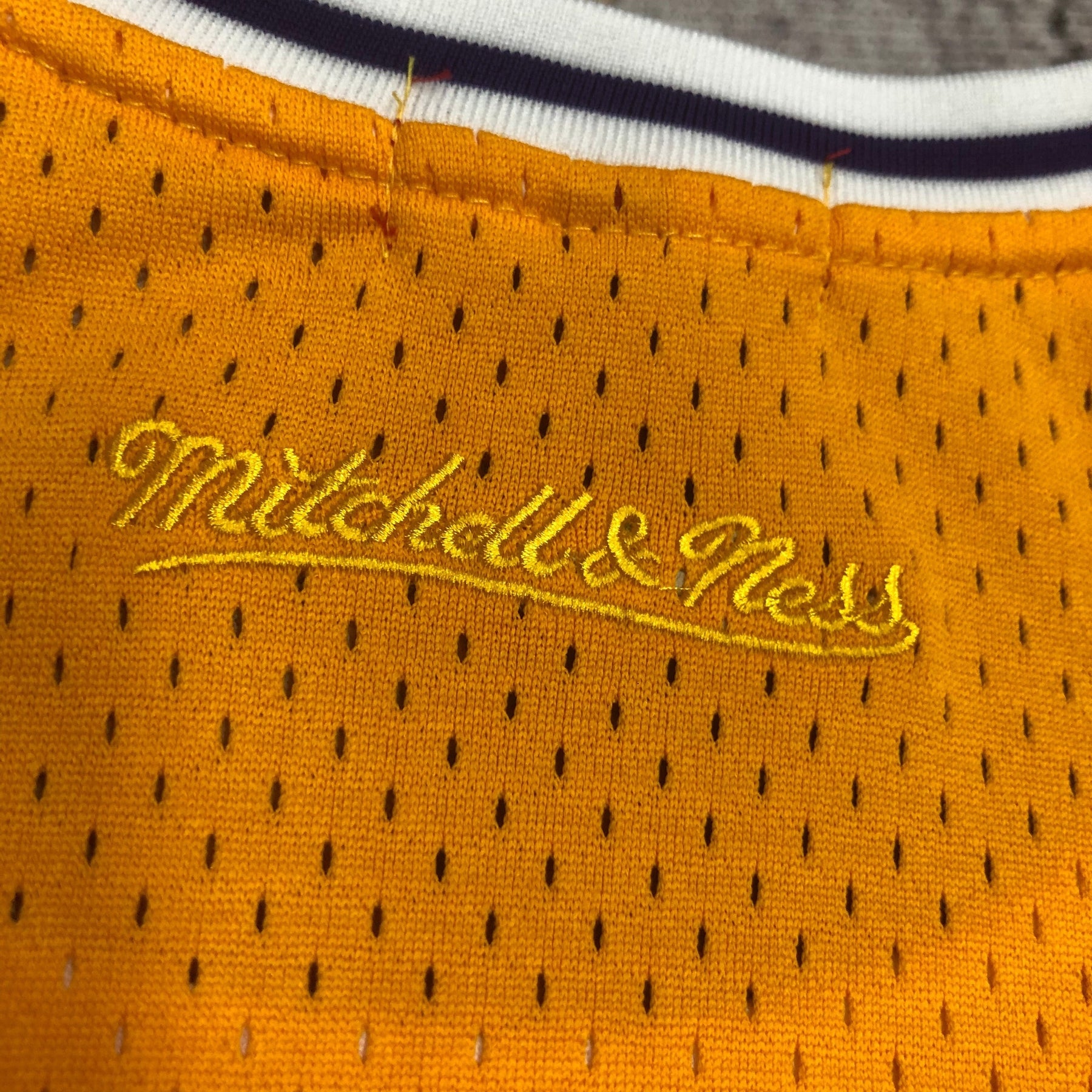 Regata Cropped Kobe Bryant Lakers Mitchell & Ness Hardwood Classics