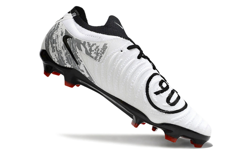 Nike Phantom Luna