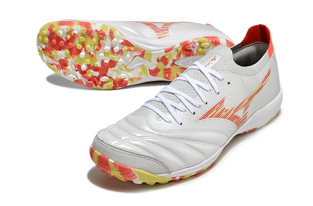 Mizuno Morelia Neo Sala Society