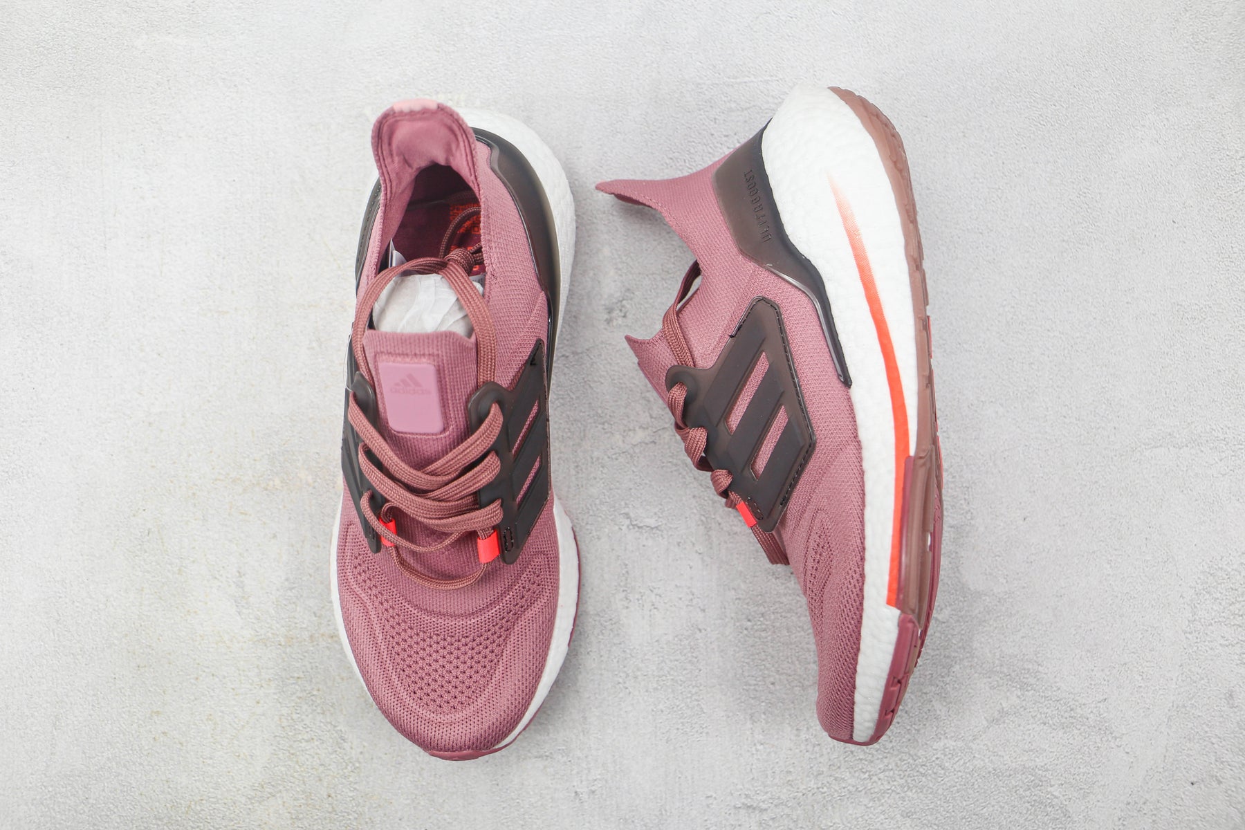 Tênis Adidas Ultra Boost 22 Magic Mauve