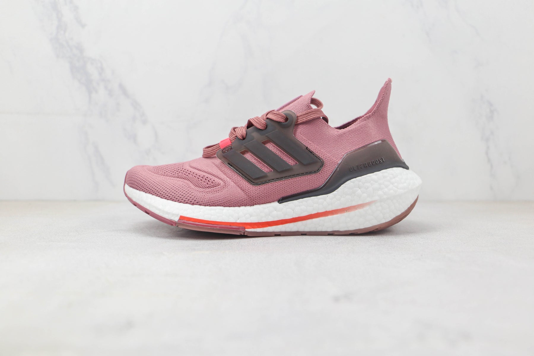 Tênis Adidas Ultra Boost 22 Magic Mauve