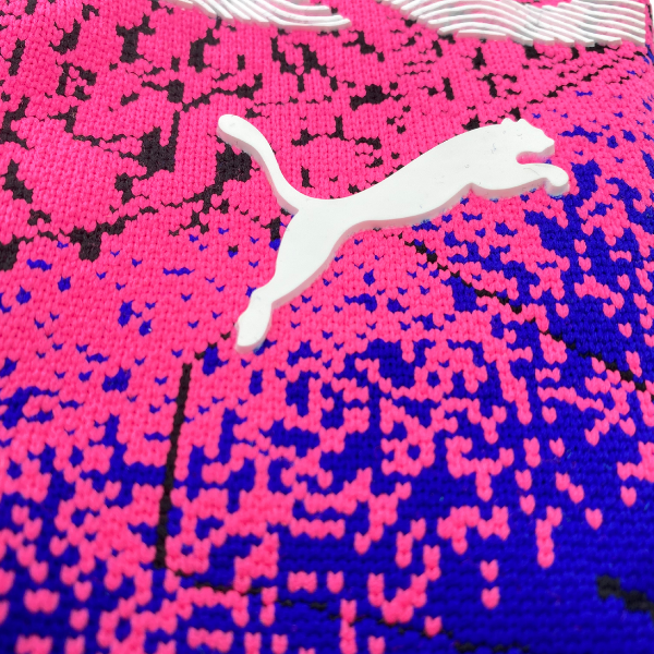 Luva de Goleiro Puma Future Z Rosa e Azul