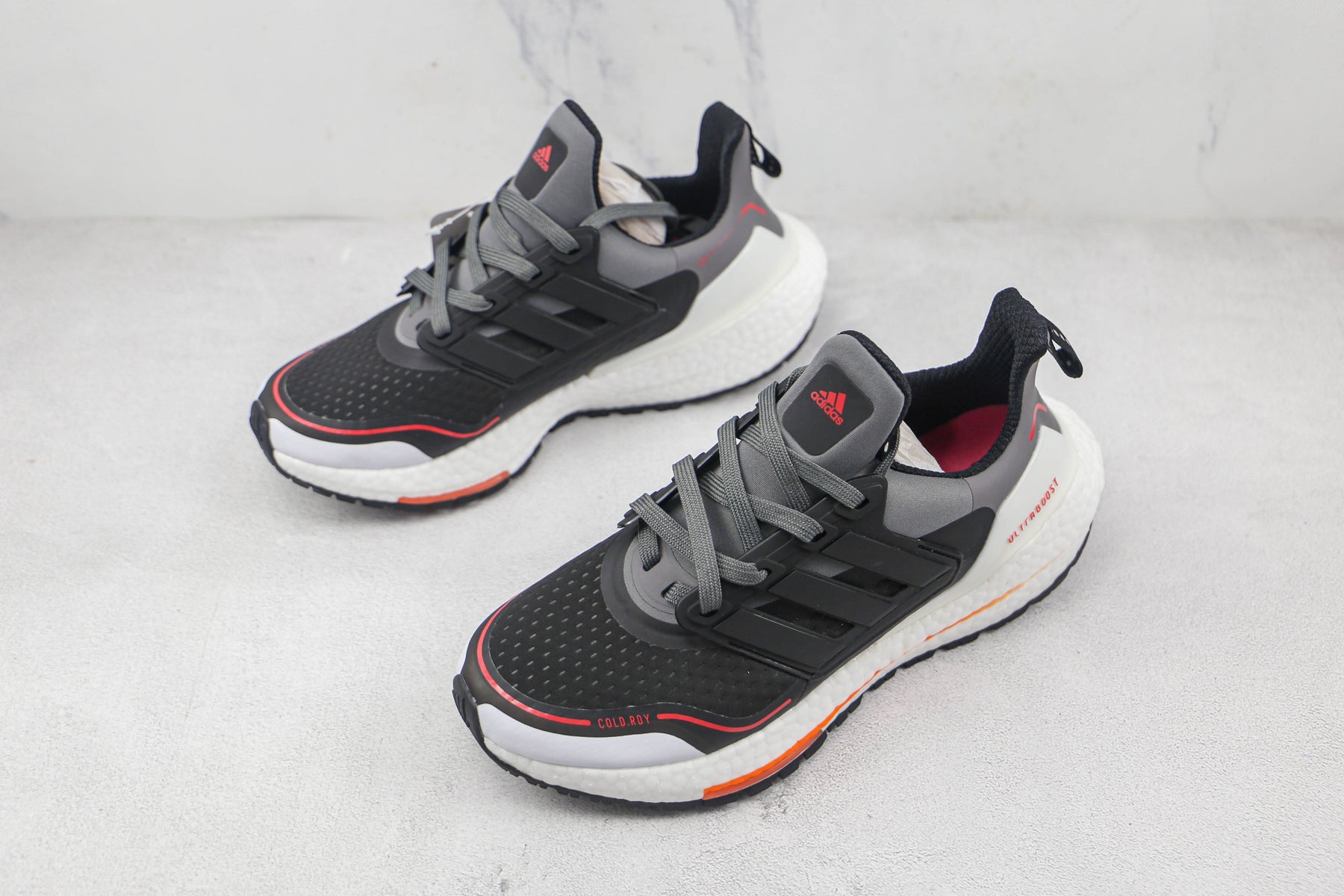 Tênis Adidas Ultra Boost 21 Black Orange Trim