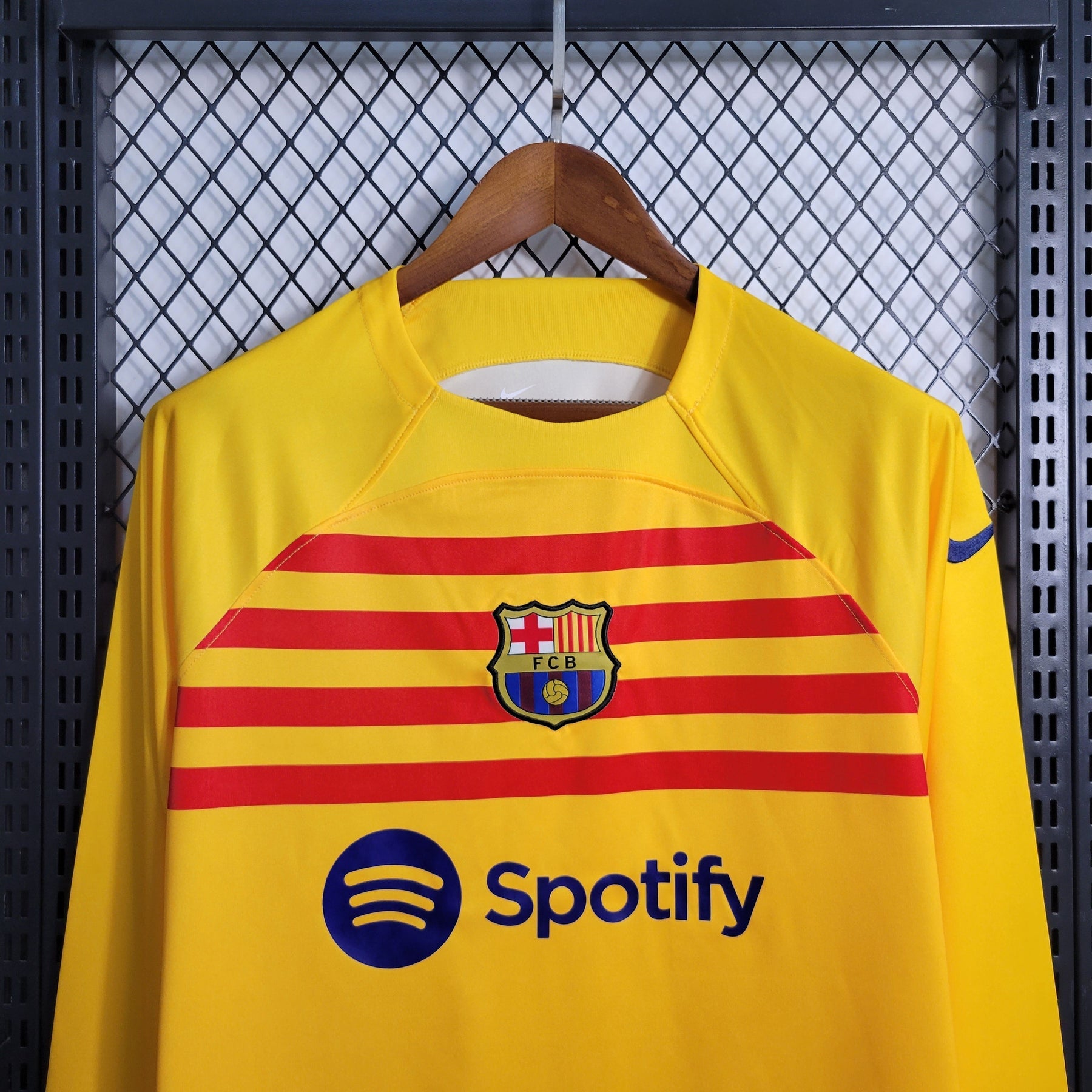 Camisa Barcelona Manga comprida 23/24 - Versão Torcedor