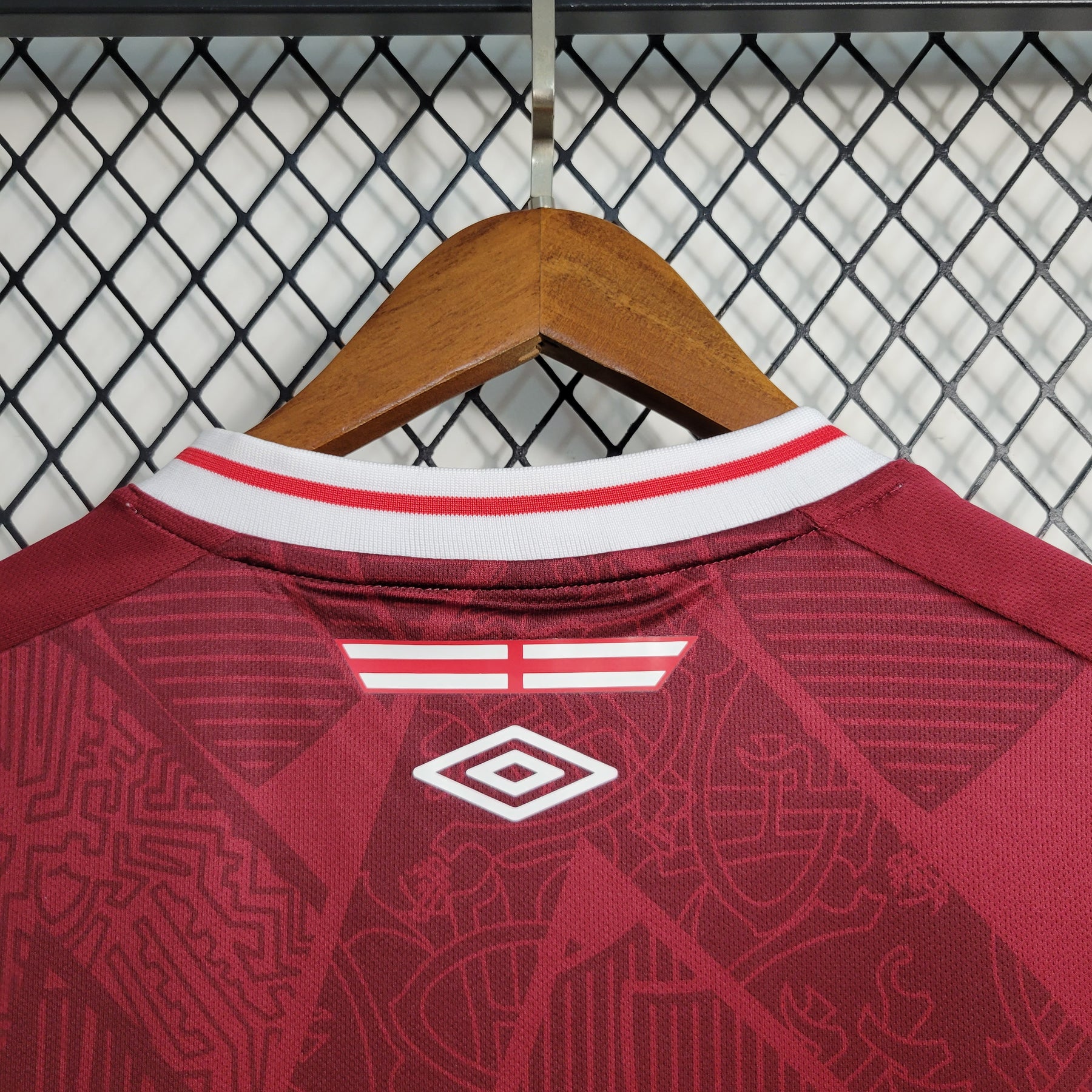 Camisa Fluminense Umbro III 22/23 Vinho