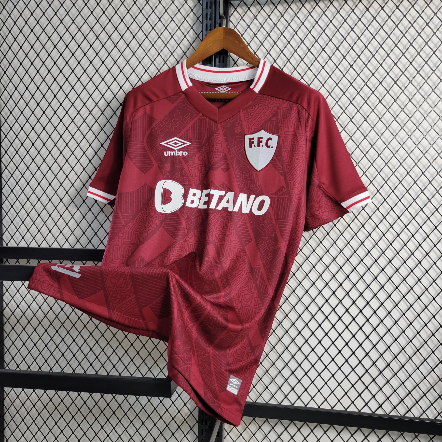 Camisa Fluminense Umbro III 22/23 Vinho
