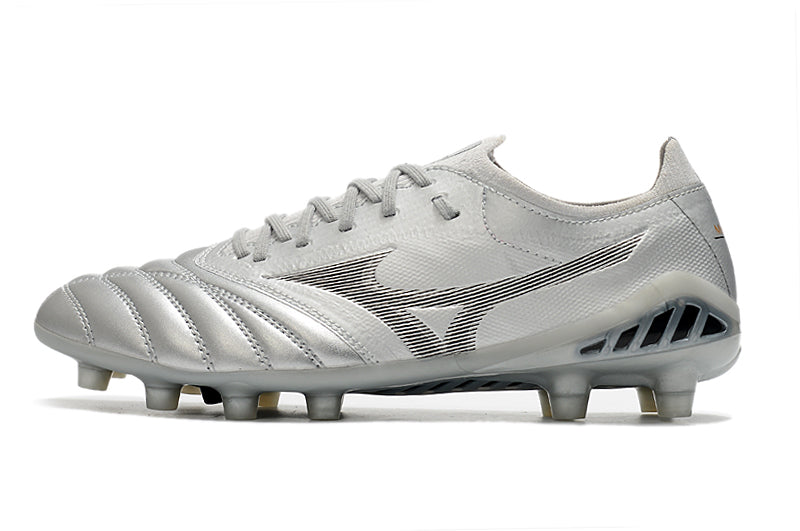 Mizuno Morelia Neo III