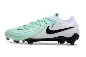 Nike Phantom Luna