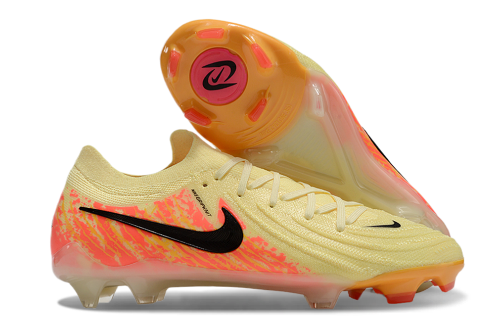 Nike Phantom Luna