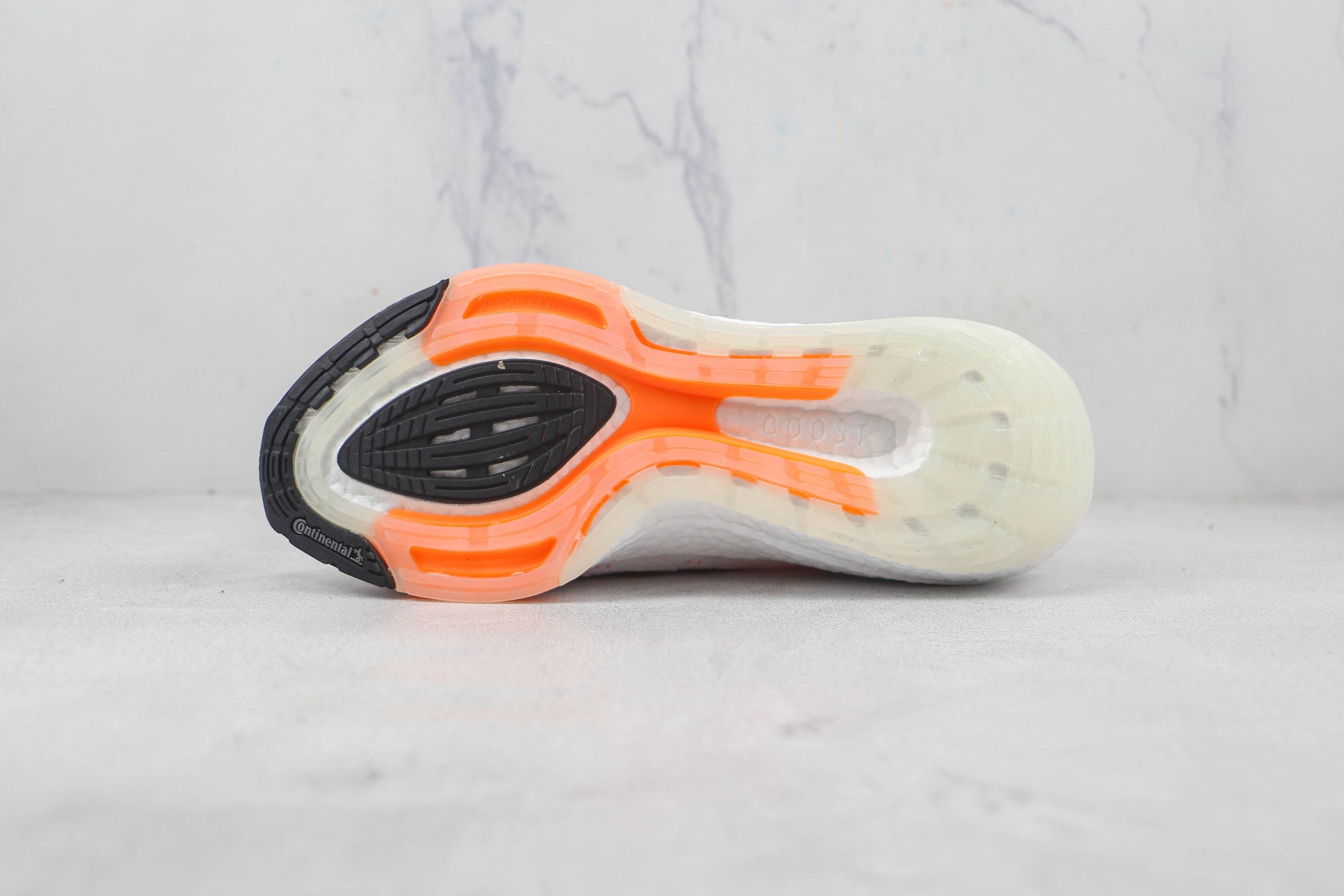 Tênis Adidas Ultra Boost 22 White Flash Orange