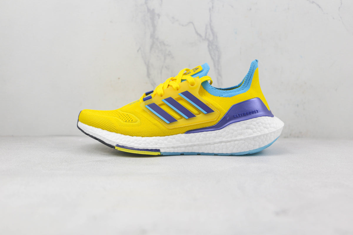 Tênis Adidas Ultra Boost 22 White Sky Rush Mint