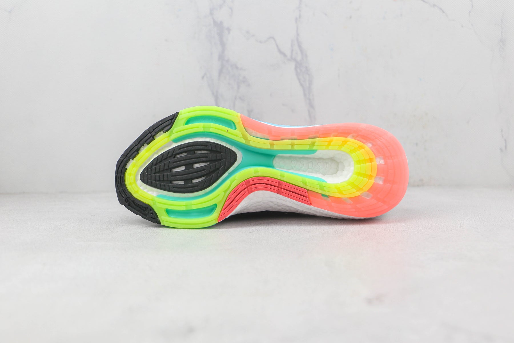 Tênis Adidas Ultra Boost 22 Black/Sky Rush/Turbo