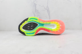 Tênis Adidas Ultra Boost 22 Black/Sky Rush/Turbo