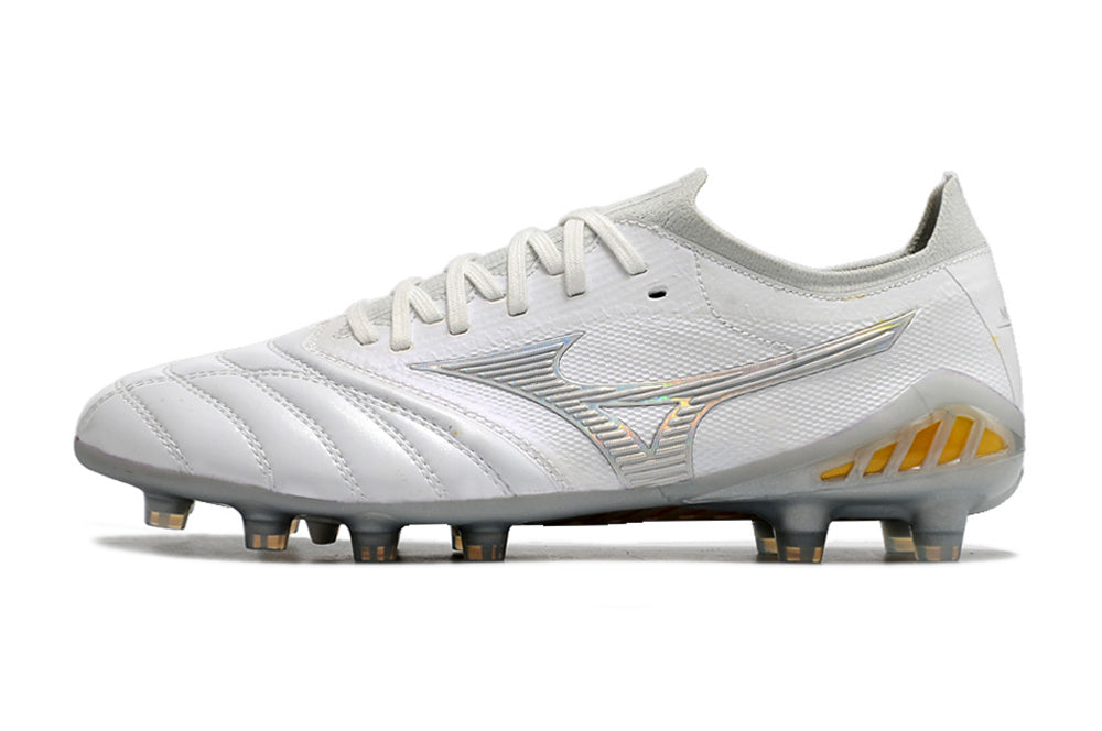 Mizuno Morelia Neo III