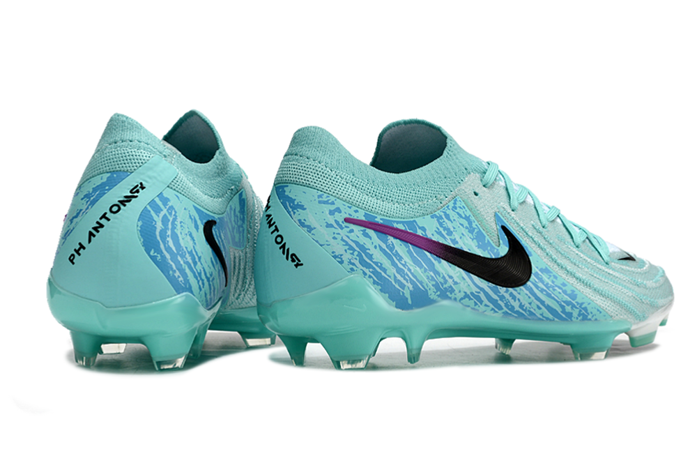 Nike Phantom Luna