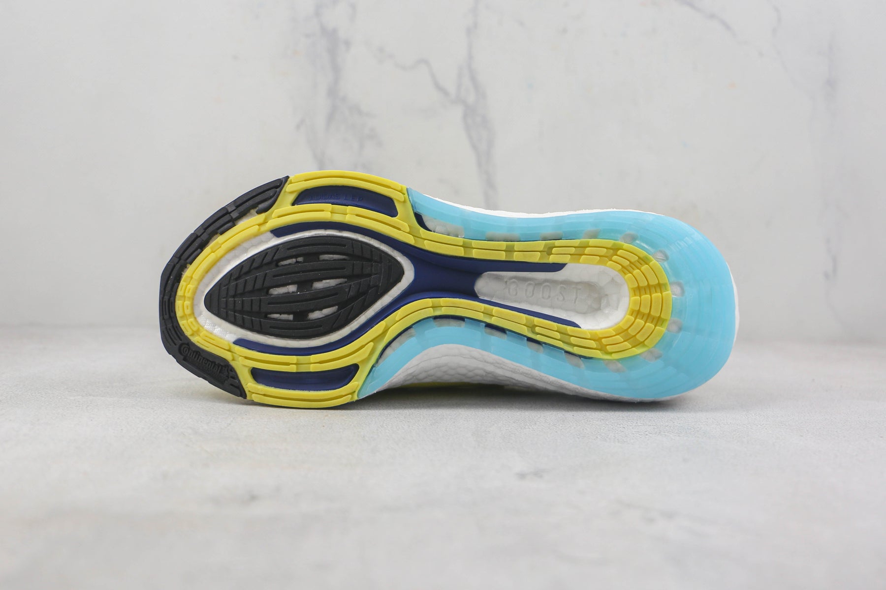 Tênis Adidas Ultra Boost 22 Yellow Legacy Indigo