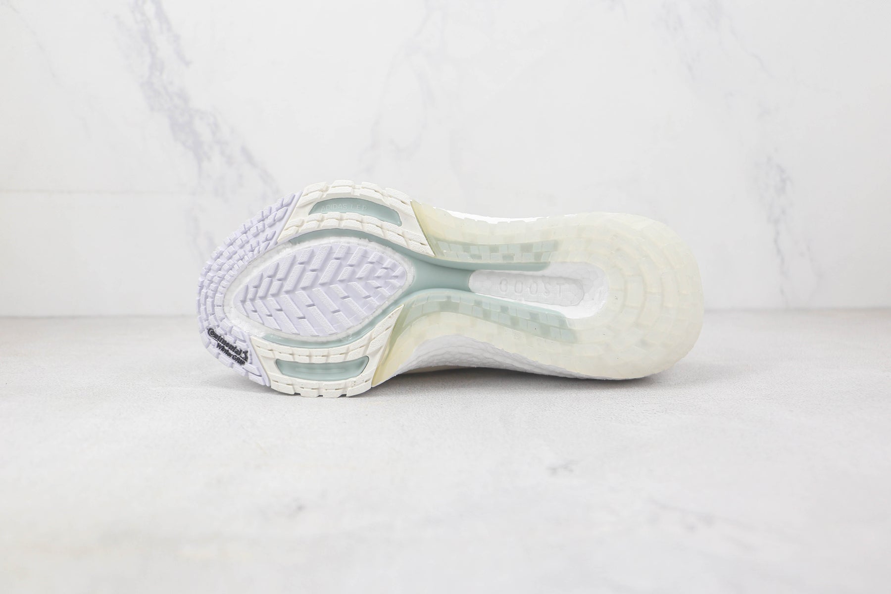 Tênis Adidas Ultra Boost 22 Cold Rdy Beige