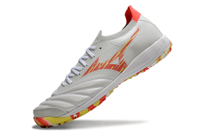 Mizuno Morelia Neo Sala Society