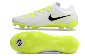 Nike Phantom Luna