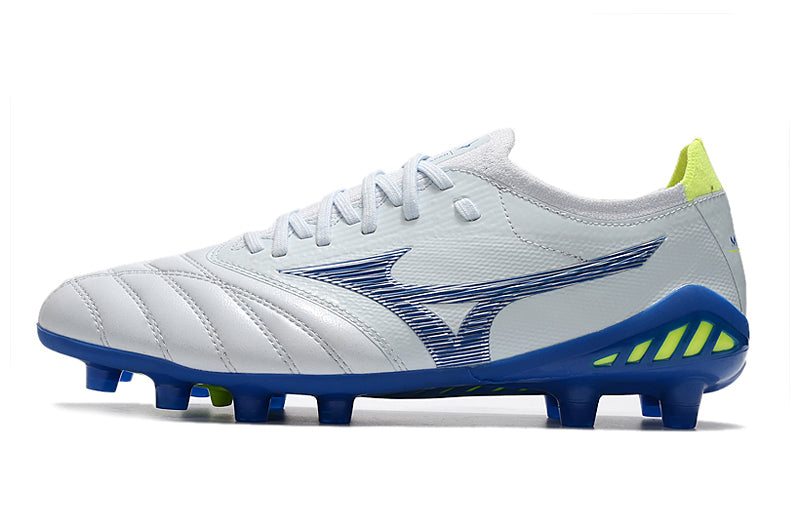 Mizuno Morelia Neo III