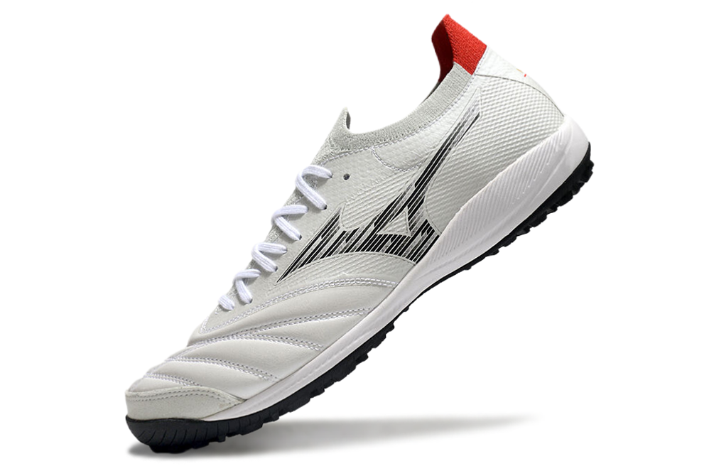 Mizuno Morelia Neo Sala Society