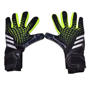 Luva de Goleiro Adidas Predator Accuracy League Preta e Verde