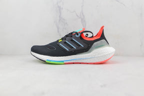 Tênis Adidas Ultra Boost 22 Black/Sky Rush/Turbo