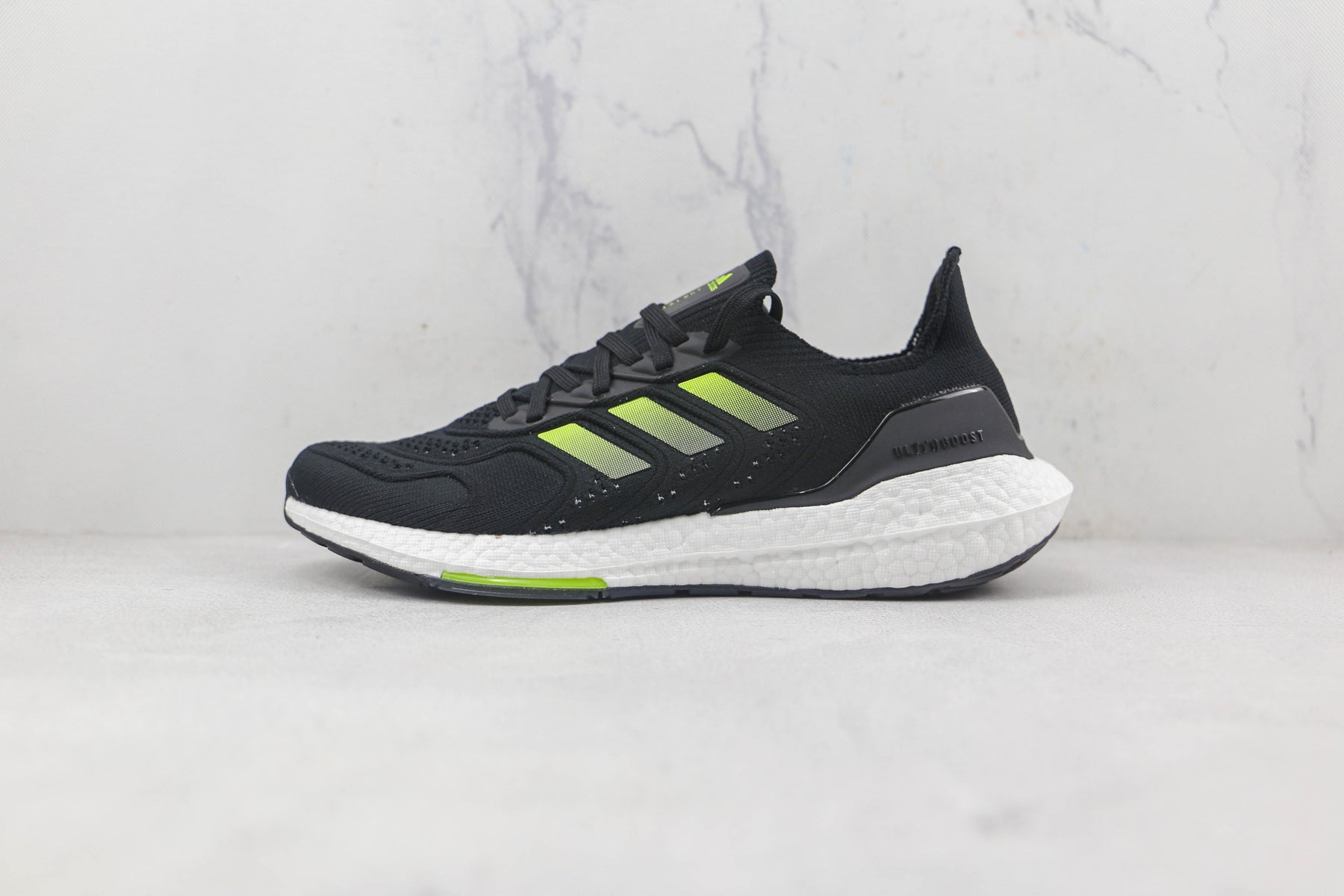 Tênis Adidas Ultra Boost 22 Heat RDY Black Green