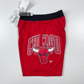 Short NBA Chicago Bulls
